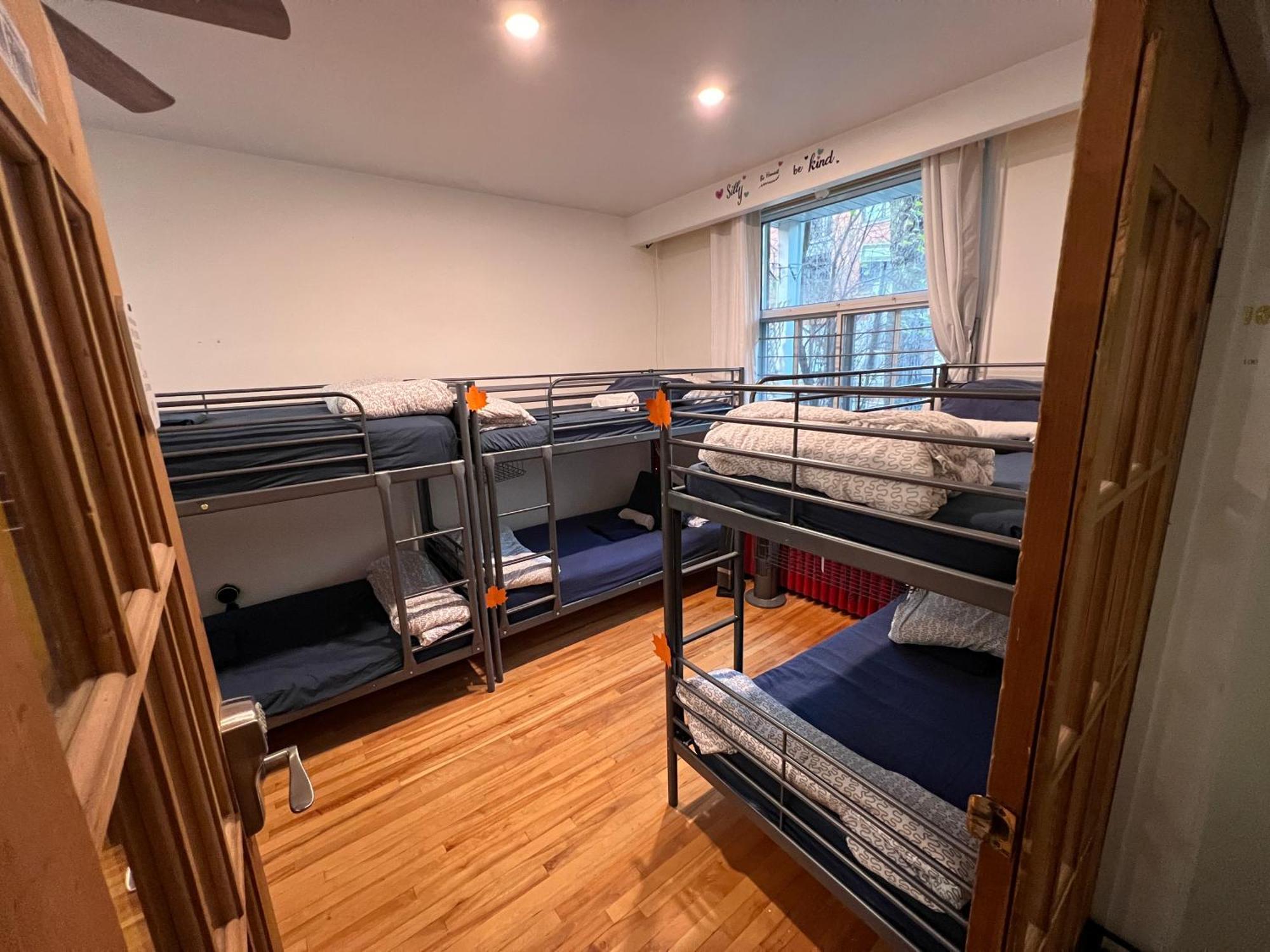 Auberge Pvt Hostel Montréal Esterno foto